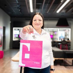 T-Mobile Experience Store