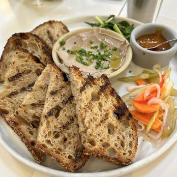 Yang’s Kitchen - Asian Fusion Near Me - Alhambra, California