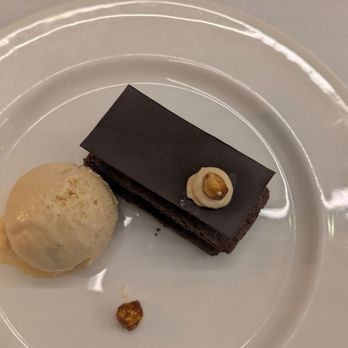 The Gun - Hazelnut Mille Dessert - British Near Me - London, XGL The Gun - Hazelnut Mille Dessert - British Near Me - London, XGL