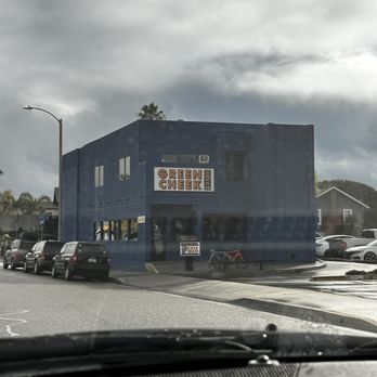 Green Cheek Beer Co. - Breweries Near Me - Sunset Beach, California