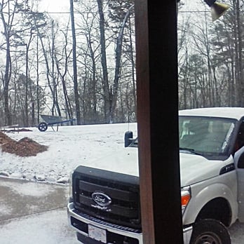 Putnam Pro - What the customer wants, the customer gets. Mulching in the snow! - Painters Near Me - Ellijay, Georgia Putnam Pro - What the customer wants, the customer gets. Mulching in the snow! - Painters Near Me - Ellijay, Georgia