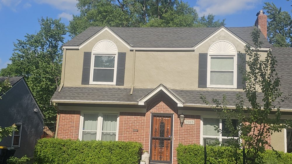 Slide of Del Real Remodeling