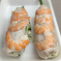 Hoa Binh Restaurant - Spirng rolls, tasted fine