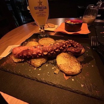 Bruixota - fresh pulpo from the mediterranean - Restaurants Near Me - Altafulla, T