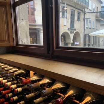 Eirado da Leña - Wine and a view - Spanish Near Me - Pontevedra, PO