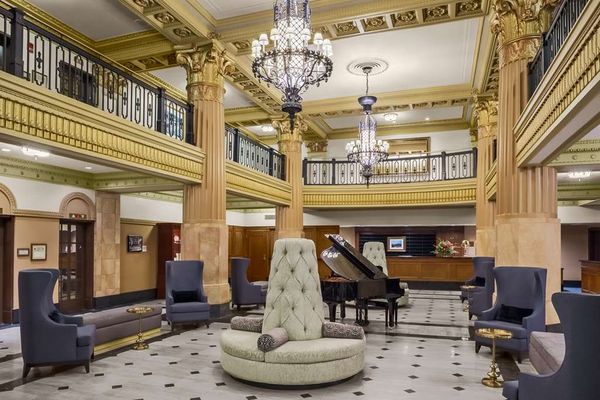 Hilton President Kansas City by null
