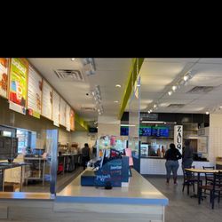 Zauq Halal Kitchen - Sallon