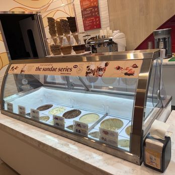 Häagen-Dazs - Ice Cream & Frozen Yogurt Near Me - North Miami, Florida