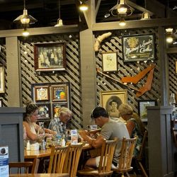 Cracker Barrel Old Country Store - Walls of history