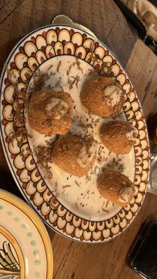 Pizzeria Popolare by null