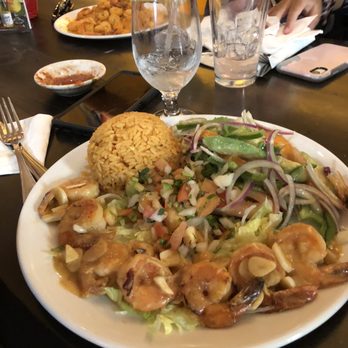 Hacienda - Mexican Near Me - Paterson, New Jersey