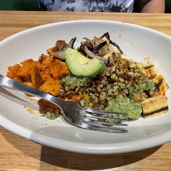 True Food Kitchen - Grain Bowl - New American Near Me - Austin, Texas True Food Kitchen - Grain Bowl - New American Near Me - Austin, Texas