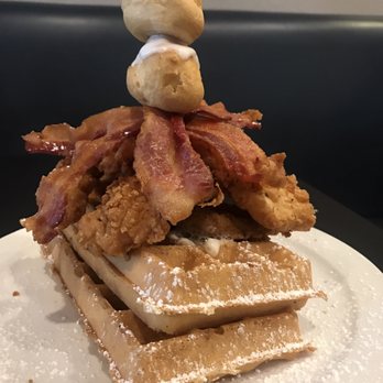 Maple Leaf Diner - American Near Me - Dallas, Texas Maple Leaf Diner - American Near Me - Dallas, Texas