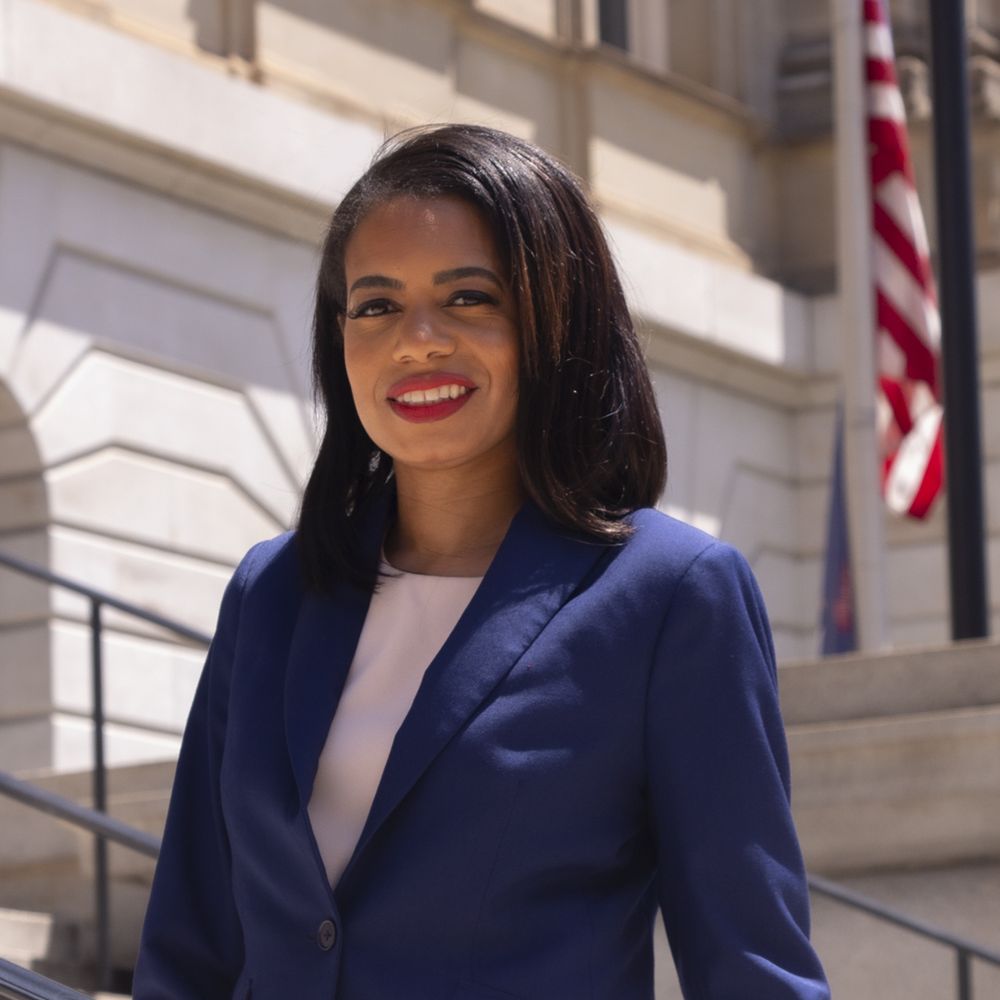 The Law Firm of Amale Knox - disability attorney in Pontiac, MI