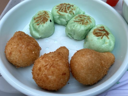 Loy Loy Dim Sum by null
