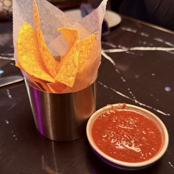 Selva Rosa - Chips and salsa - Latin American Near Me - Maitland, Florida