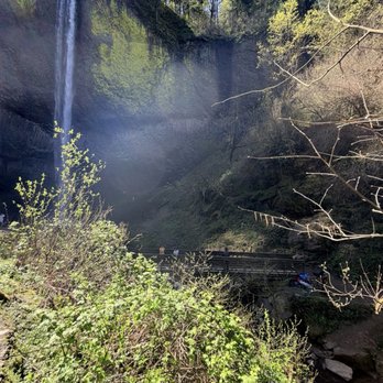 Latourell Falls - Hiking Near Me - Portland, Oregon Latourell Falls - Hiking Near Me - Portland, Oregon