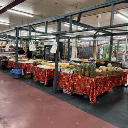 La Pulga De Salem - Fresh Fruit/ Fruta Fresca y más