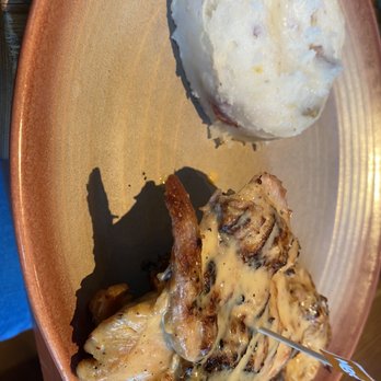 Nando's Peri-Peri - Portuguese Near Me - Chicago, Illinois