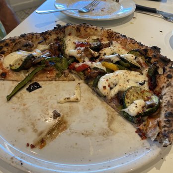 Bottega Italia - Vegerian pizza - Pizza Near Me - Temecula, California