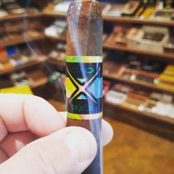 White Ash Cigar the Dunes - White Ash The Dunes has a great selection of cigars