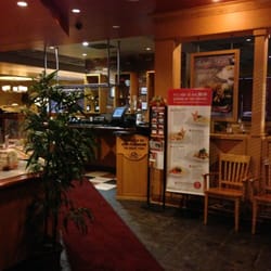 Swiss Chalet Rotisserie & Grill - Entrance