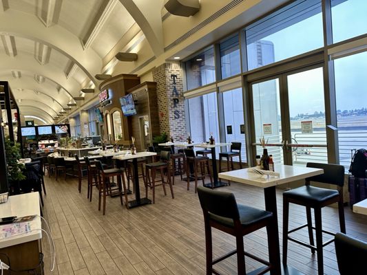TAPS Fish House & Brewery by null