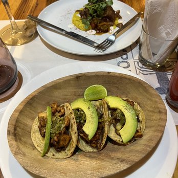 Temporal - Octopus tacos - Nightlife Near Me - México, D.F., DIF