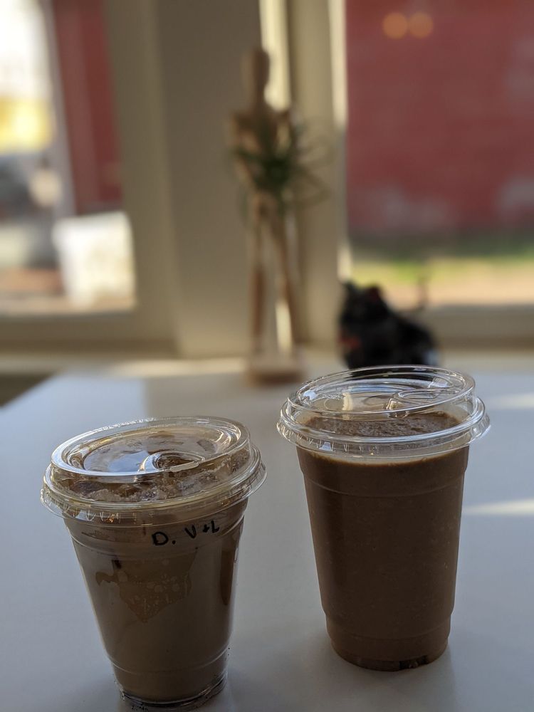 Falls Perk Coffee House Logo