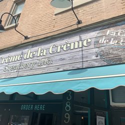 La Creme de la Creme Creamery - Front of store