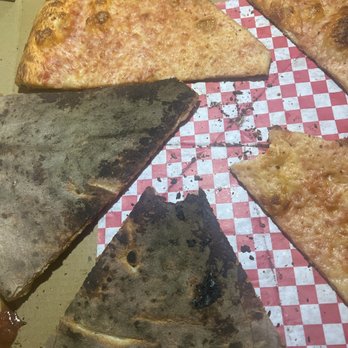 Nicky’s Pizzeria - Cheese pizza burnt - Pizza Near Me - Lexington, South Carolina Nicky’s Pizzeria - Cheese pizza burnt - Pizza Near Me - Lexington, South Carolina