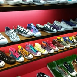 converse shoe retailers