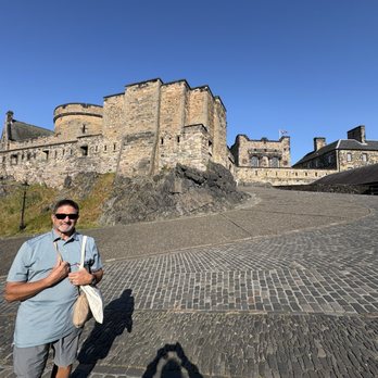 Edinburgh Castle - Landmarks & Historical Buildings Near Me - Edinburgh, EDH
