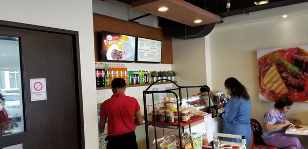 Rodic's Diner by null