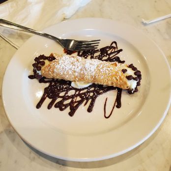 Pinocchio's - Canoli - Italian Near Me - Sonora, California