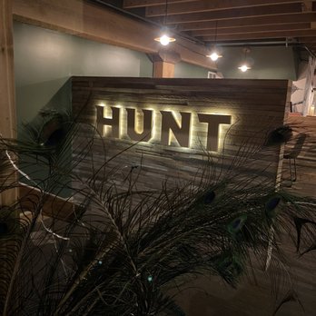 Hunt - Downstairs - Wine Bars Near Me - Spokane, Washington