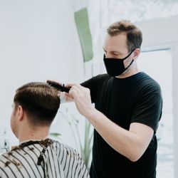 Central Oak Barber Co. - Book online
