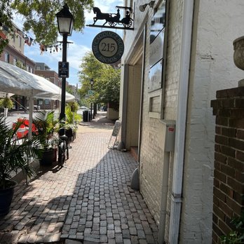 Cafe Du Soleil - Exterior - Coffee & Tea Near Me - Alexandria, Virginia