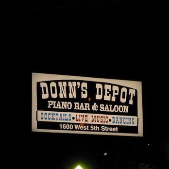 Donn's Depot - Dive Bars Near Me - Austin, Texas