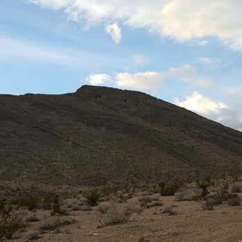 Gilmore Cliff Shadows Trailhead - Cheyenne mountain - Hiking Near Me - Las Vegas, Nevada