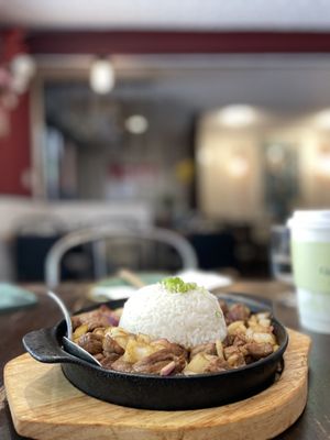 Jiang's Kitchen 疆湖 - Halal Chinese Food by null