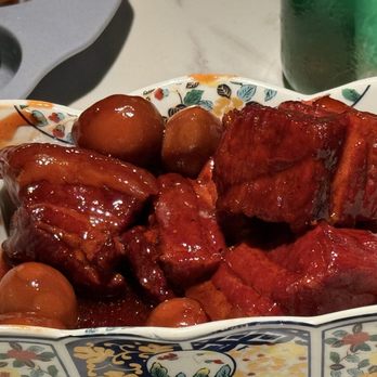 Cheli - Braised Pork Belly 浙里红烧肉 - Shanghainese Near Me - New York, New York