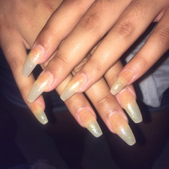 Phyllis Nails - Had clear and they turned yellow after 3days! - Nail Salons Near Me - Sacramento, California