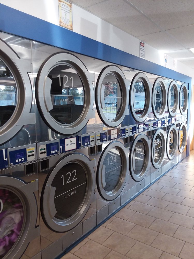 SPEEDY CLEAN LAUNDROMAT Updated October 2024 1701 N Ridge Rd E