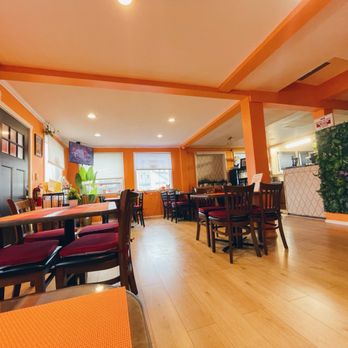 Grandma Thai Cuisine - Inside of the remodeled dining area. - Thai Near Me - Kent, Washington Grandma Thai Cuisine - Inside of the remodeled dining area. - Thai Near Me - Kent, Washington