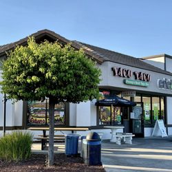 Taco Taco Poway - Outside