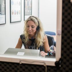 Ainsworth Audiology and Hearing Aids - Audiologist giving a hearing test