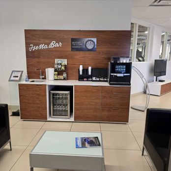 Gebhardt BMW - Drink station, water, coffee , and teas are available - Car Dealers Near Me - Boulder, Colorado Gebhardt BMW - Drink station, water, coffee , and teas are available - Car Dealers Near Me - Boulder, Colorado