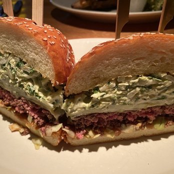 R+D Kitchen - Cheeseburger - New American Near Me - Yountville, California R+D Kitchen - Cheeseburger - New American Near Me - Yountville, California