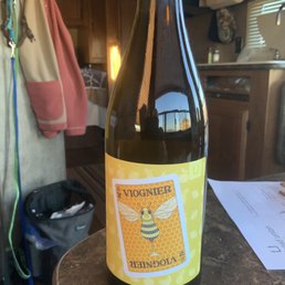 White wine!! White wine!!